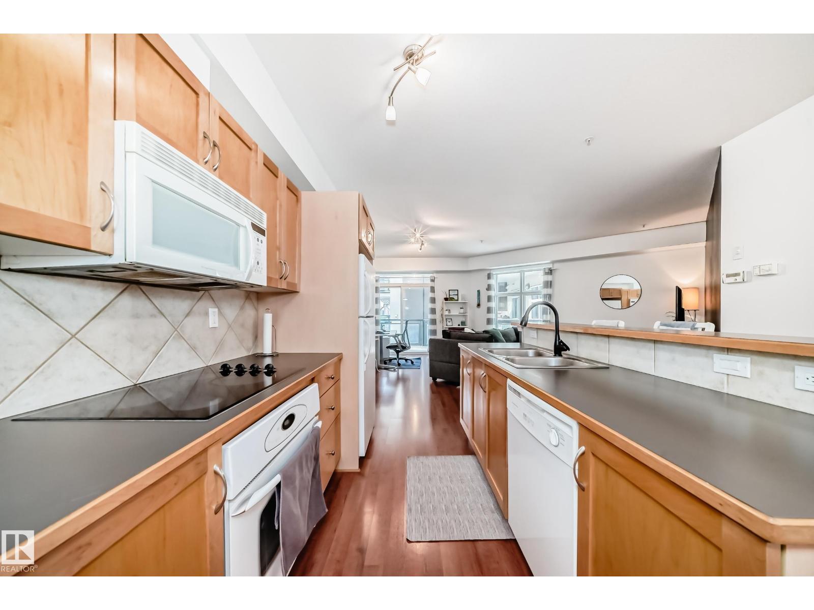 #223 10407 122 ST NW