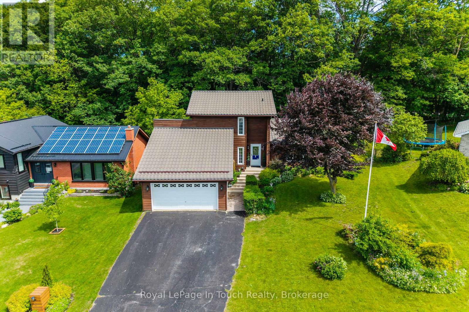 13 HALLEN DRIVE