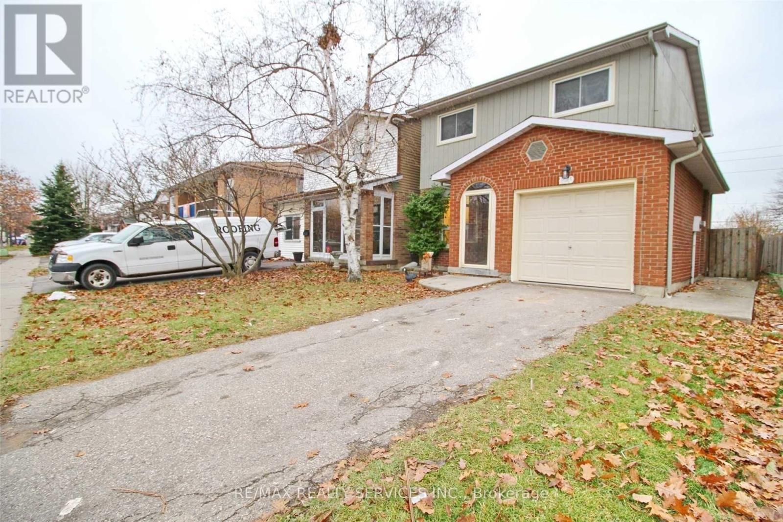 120 SIMMONS BOULEVARD