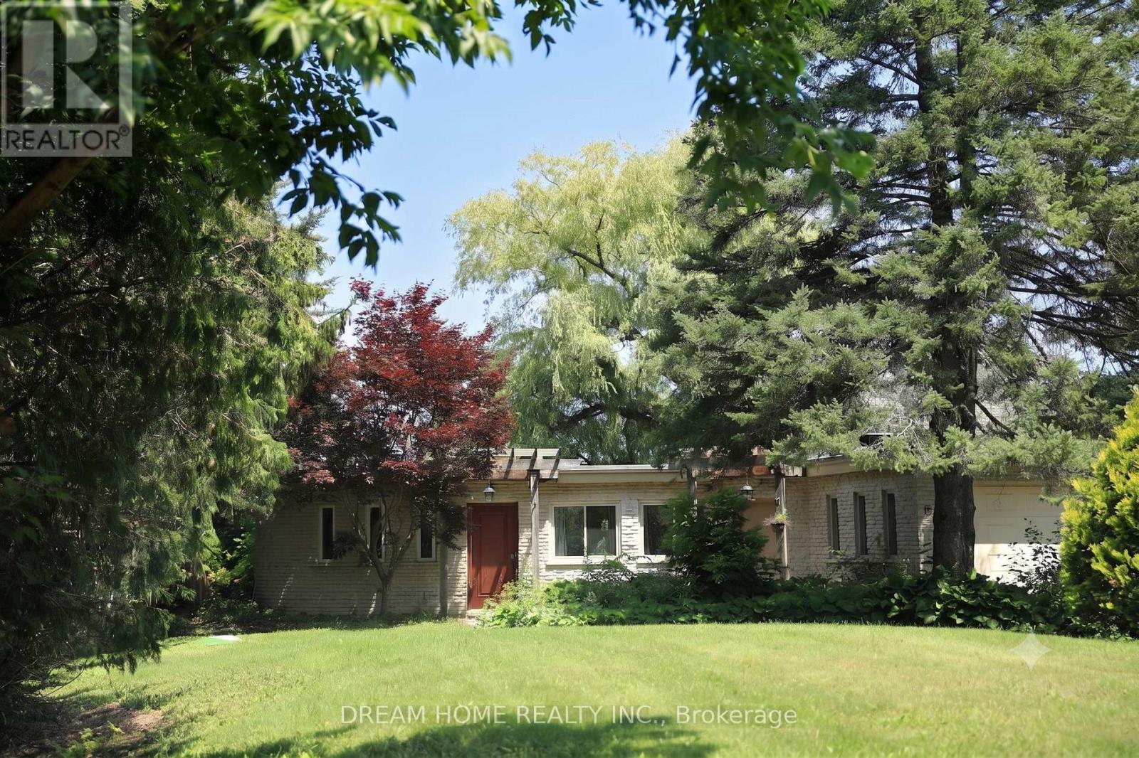 74 LAKEVIEW AVENUE
