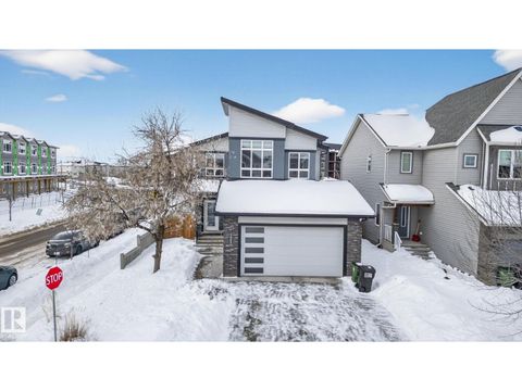 3964 CLAXTON LO SW Edmonton AB T6W1Y7