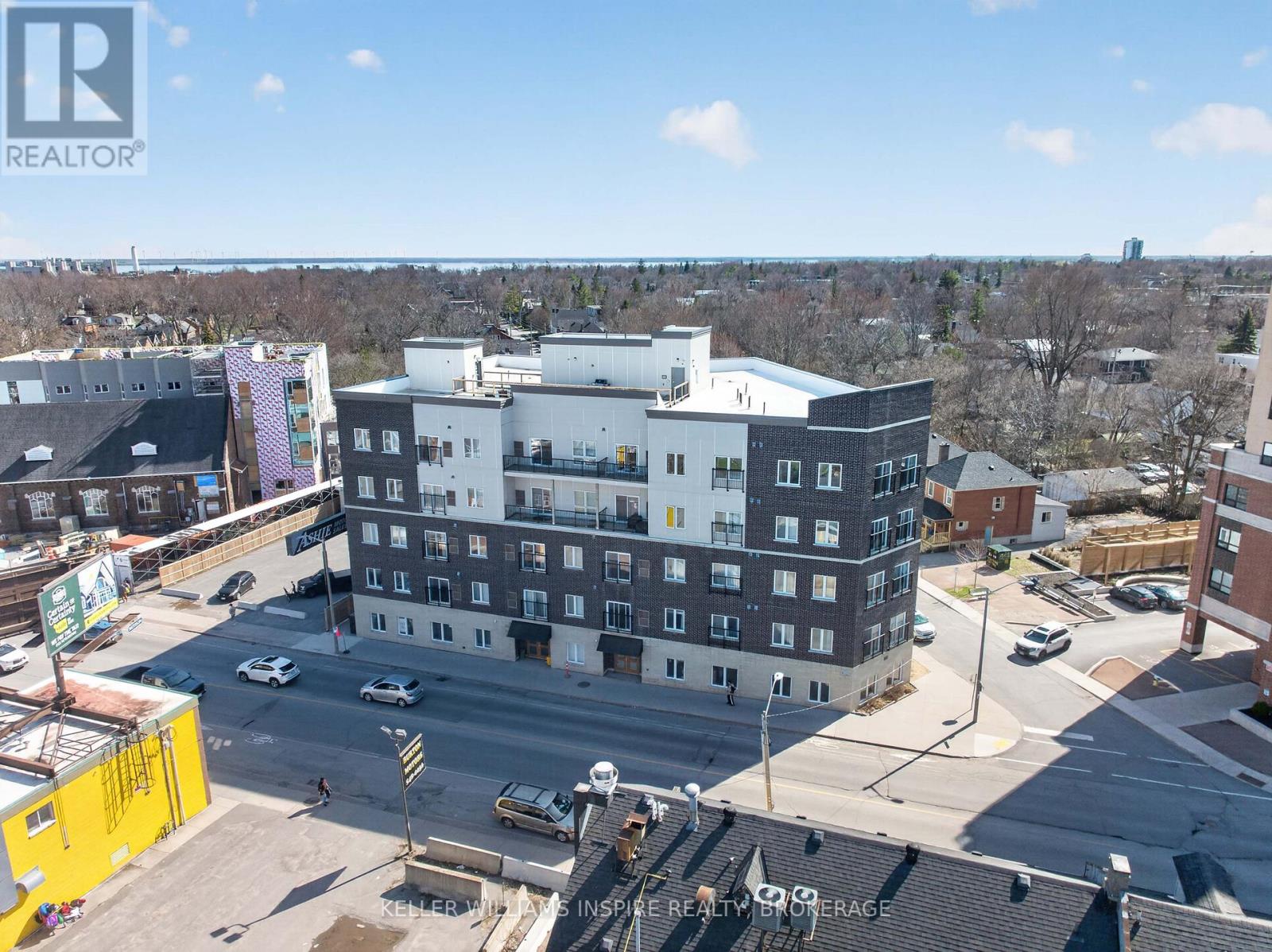 207 - 630 PRINCESS STREET