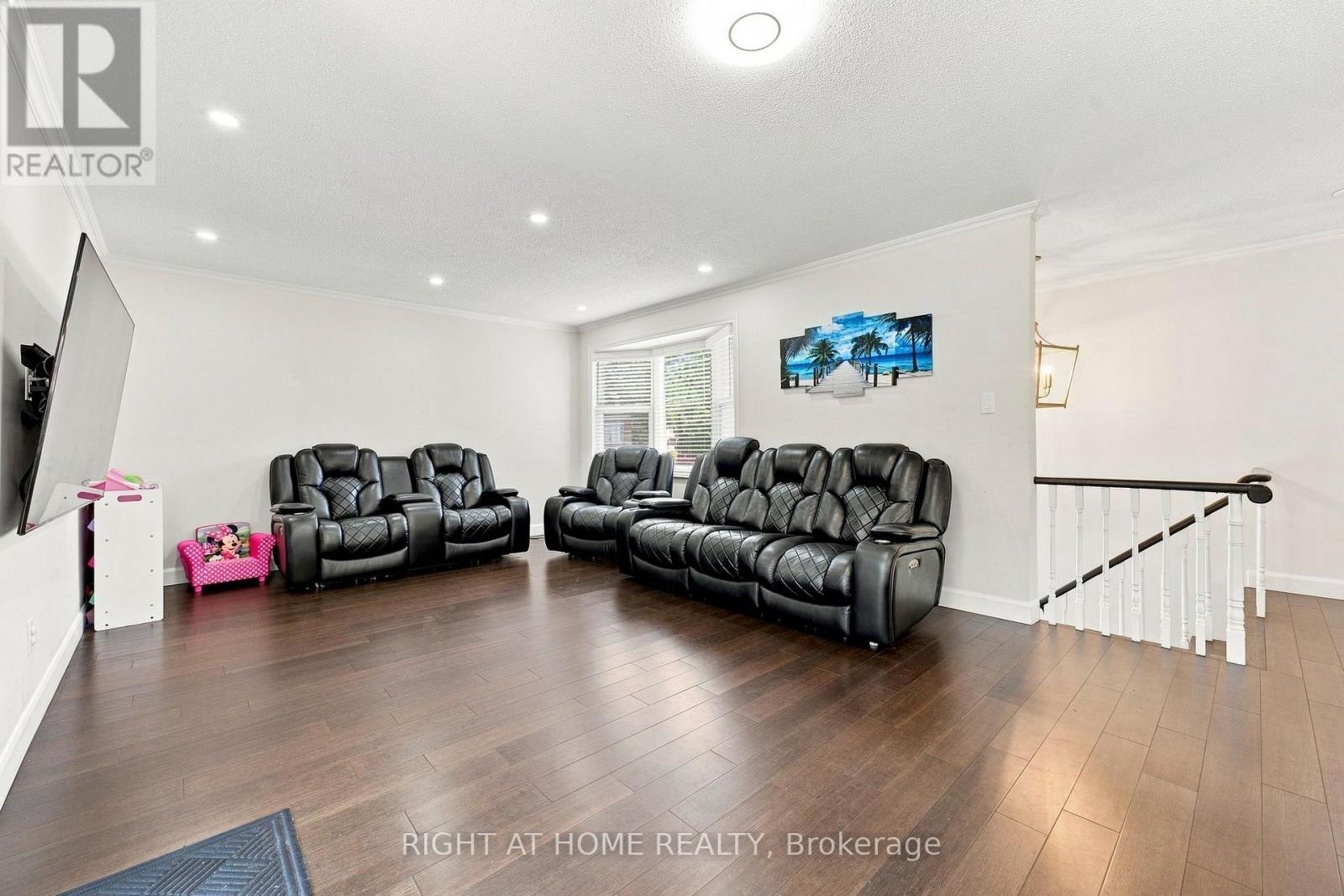 374 SALERNO STREET