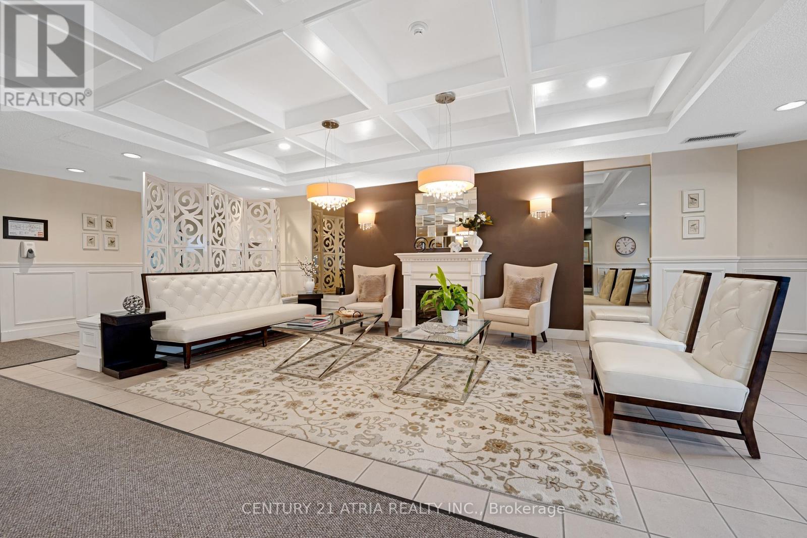 1102 - 265 WESTCOURT PLACE