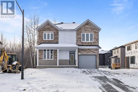 10 ACADEMIE STREET Russell ON K0A1W0