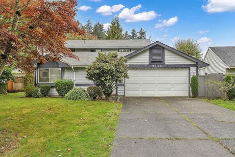 9415 122B STREET Surrey BC V3V7M6