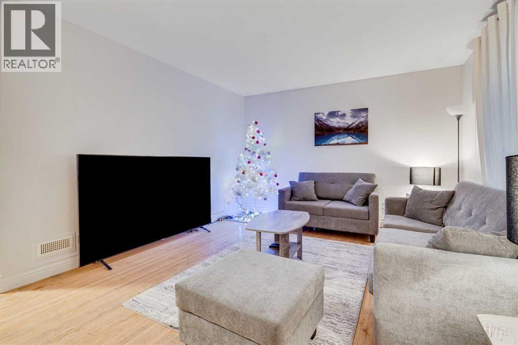 102, 2303 17A Street SW