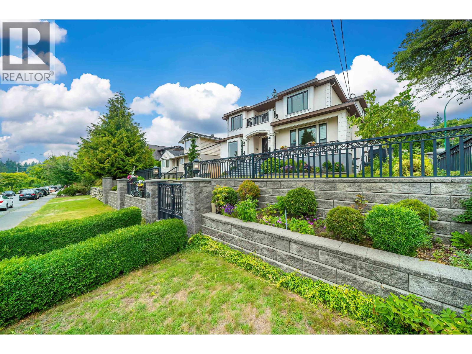 4291 WINNIFRED STREET