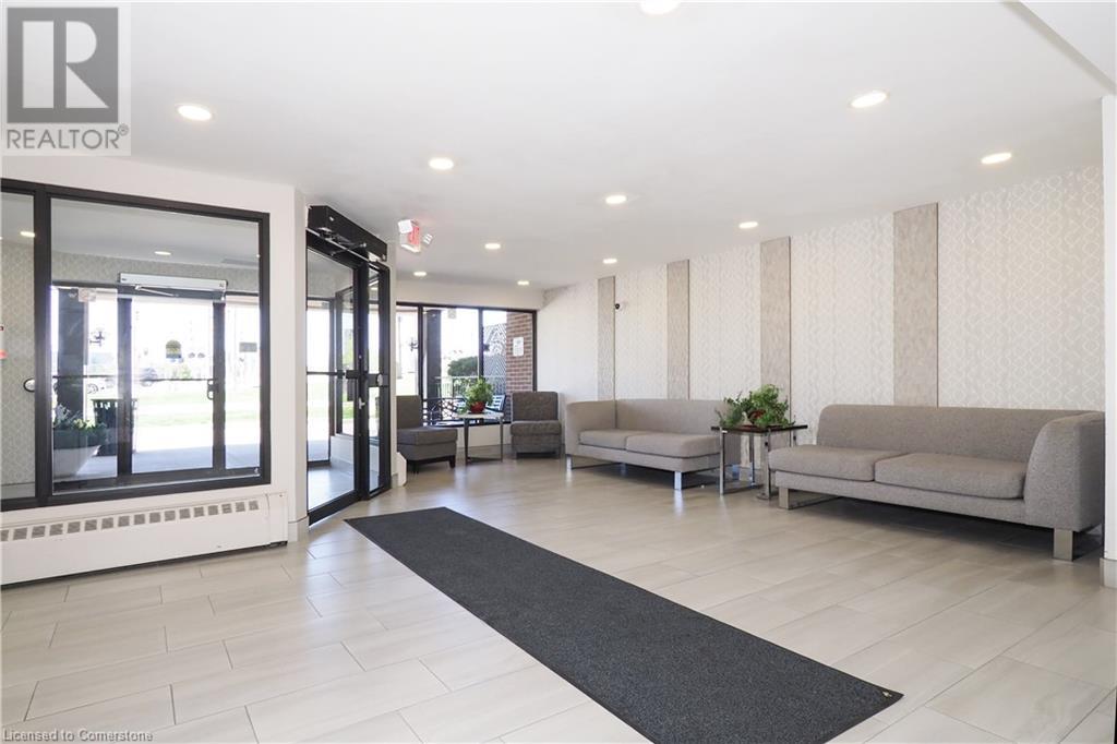1100 COURTLAND Avenue E Unit# 809