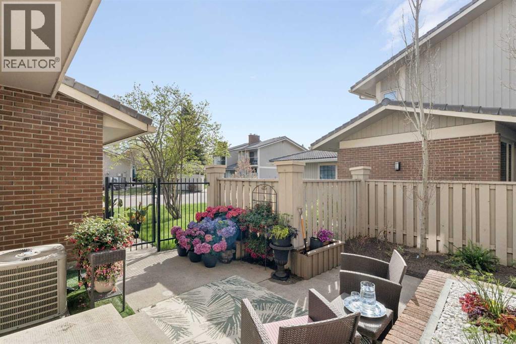 229, 20 Midpark Crescent SE