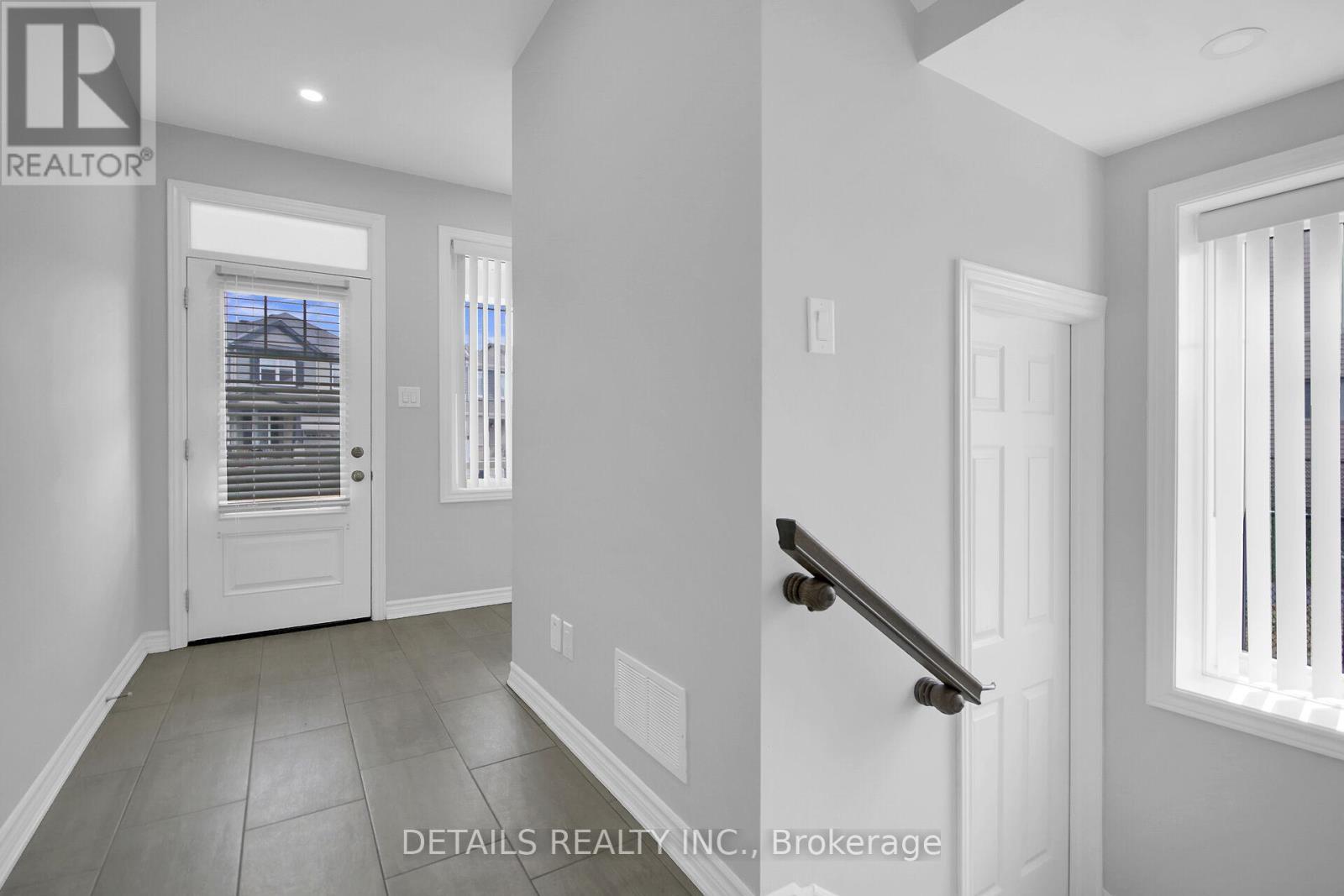 116 UNITY PLACE