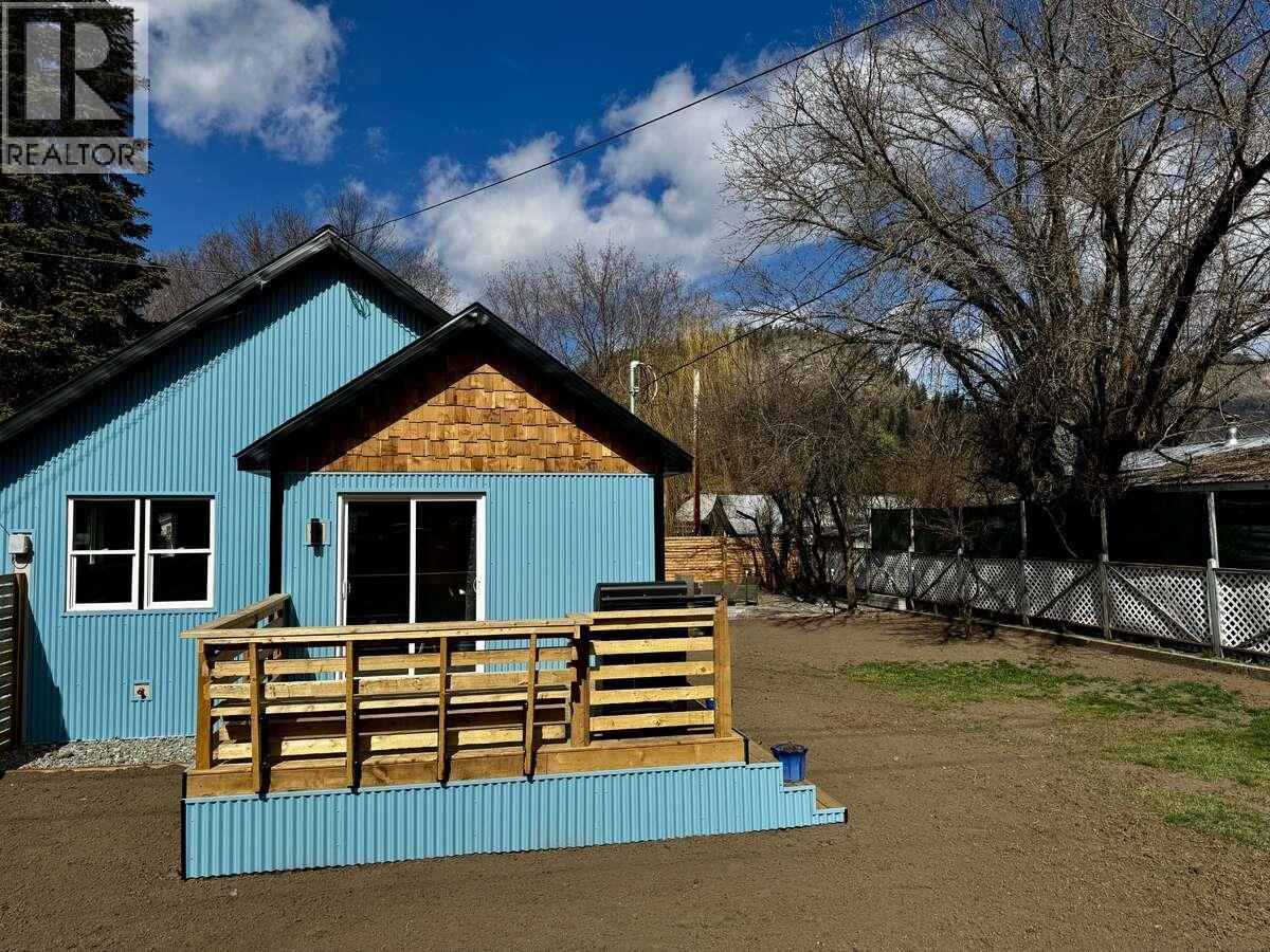 987 Kettle River Drive