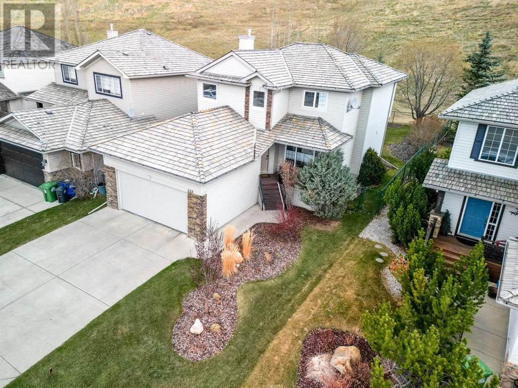 225 Gleneagles View