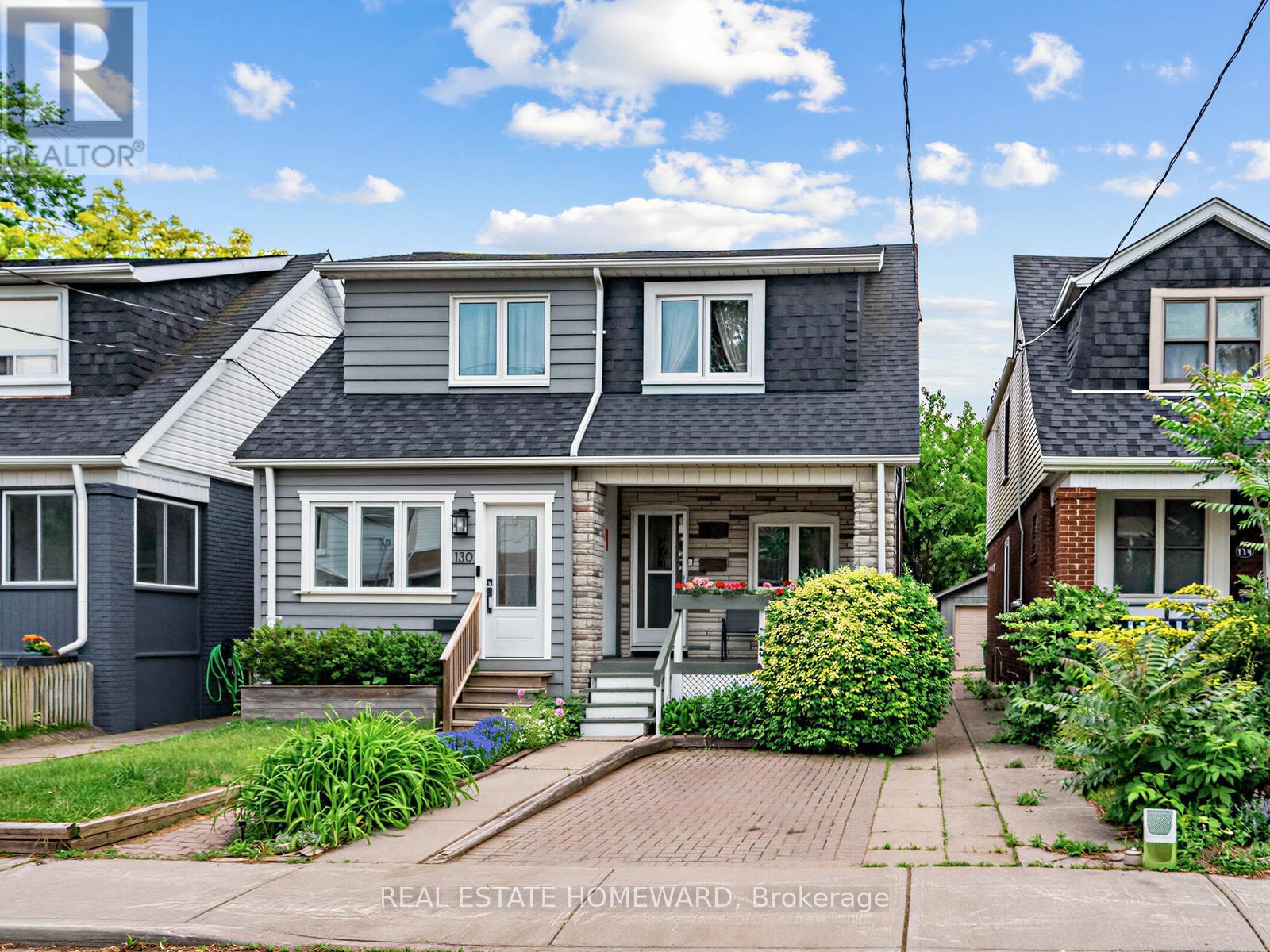 132 WOODMOUNT AVENUE
