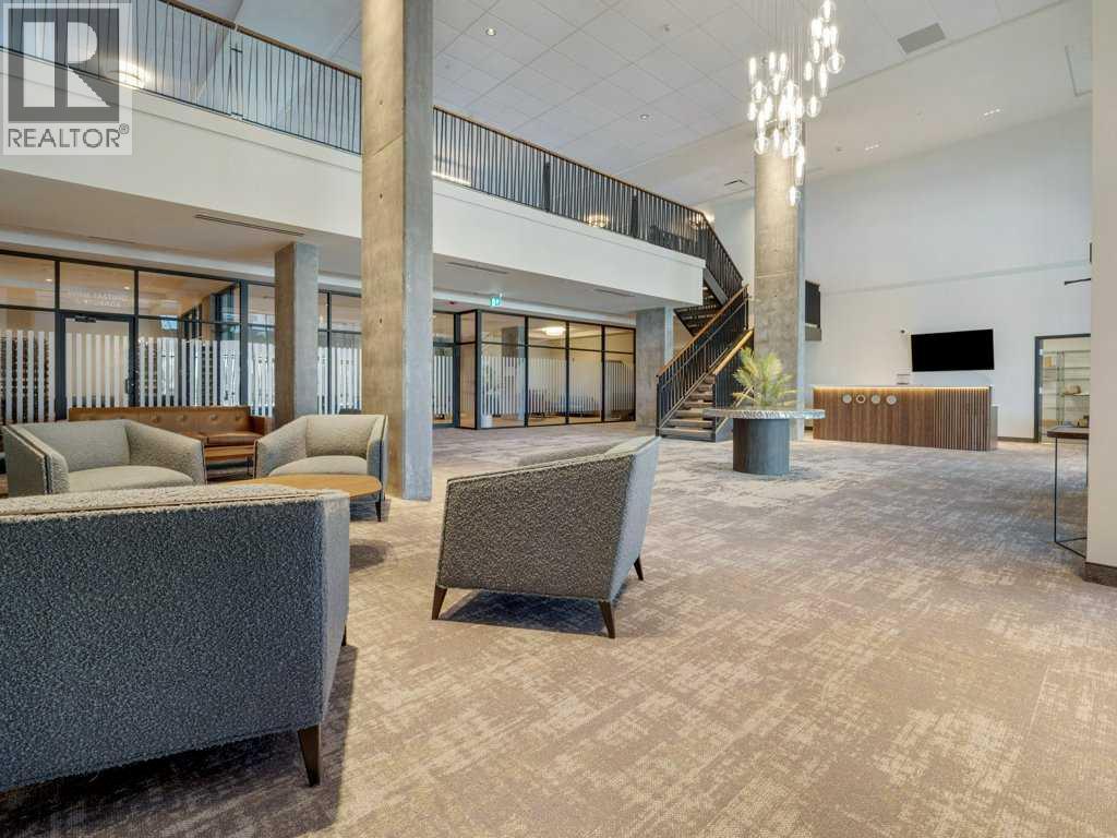 430, 102 Scenic Drive N