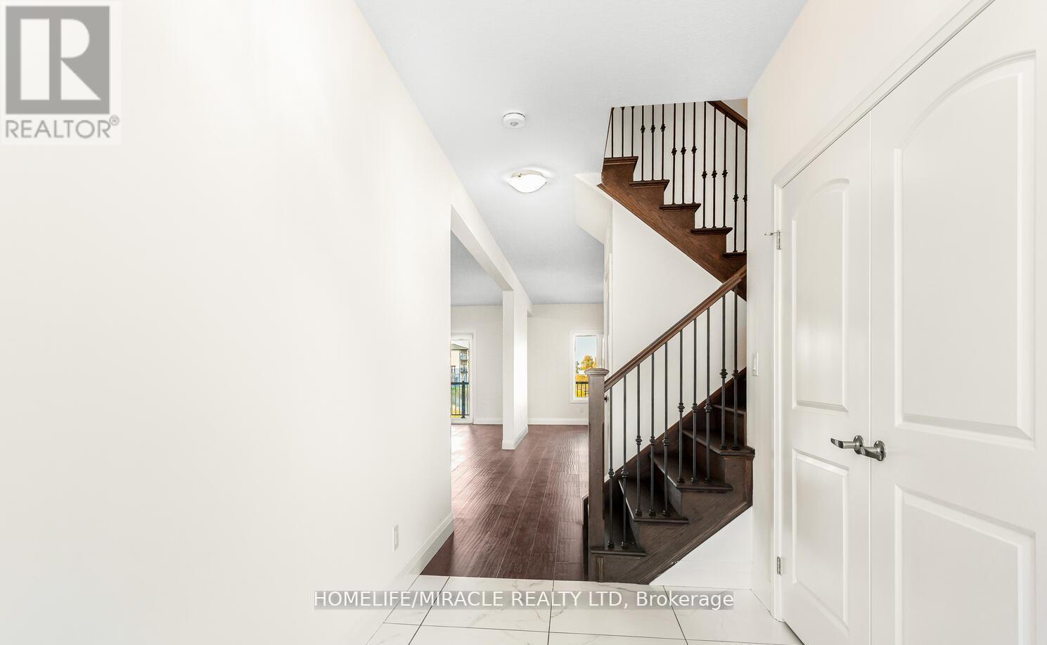 80 GRANDVILLE CIRCLE