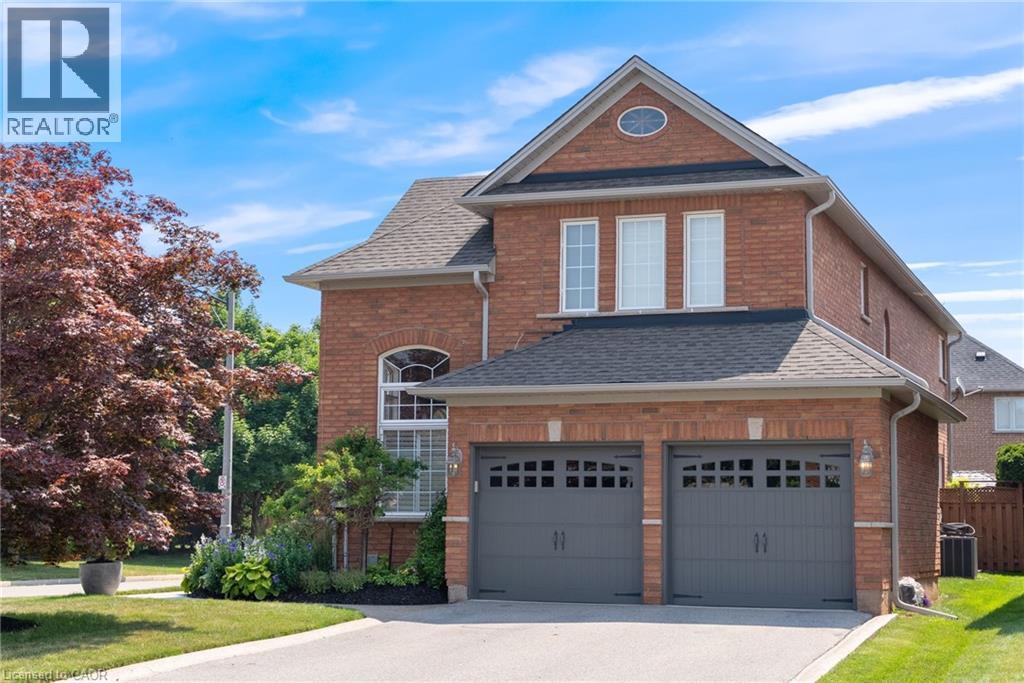 2454 LONGRIDGE Crescent