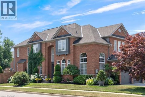 2454 LONGRIDGE Crescent Oakville ON L6H6N8