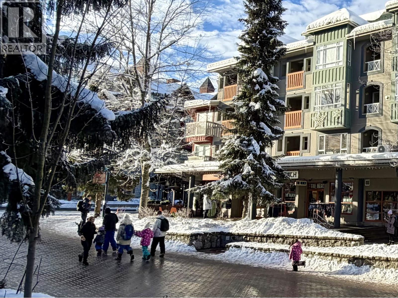 26A 4314 MAIN STREET