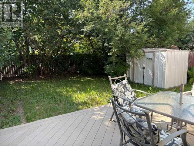 115 Cayuga Crescent W