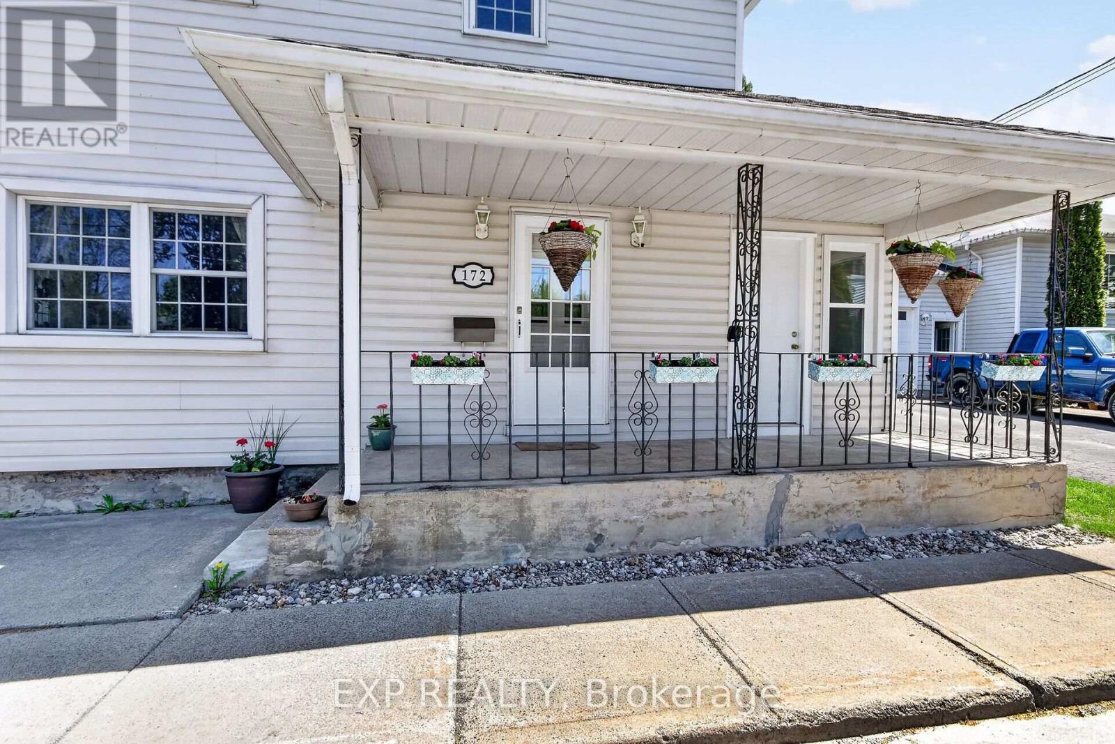 172 MIGUEL STREET