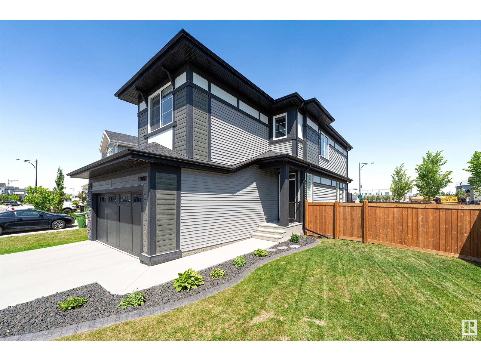 17007 64 ST NW