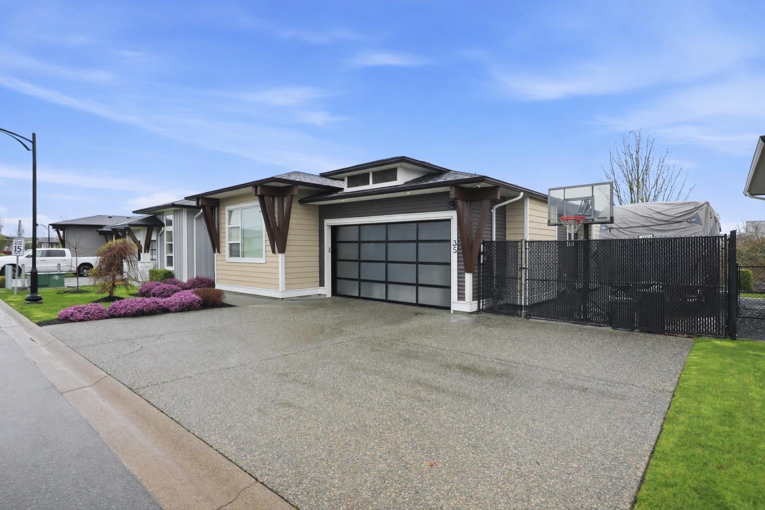 35 46213 HAKWELES ROAD|Sardis East Vedder