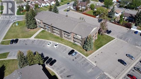 104, 405 Columbia Boulevard W Lethbridge AB T1K4R6