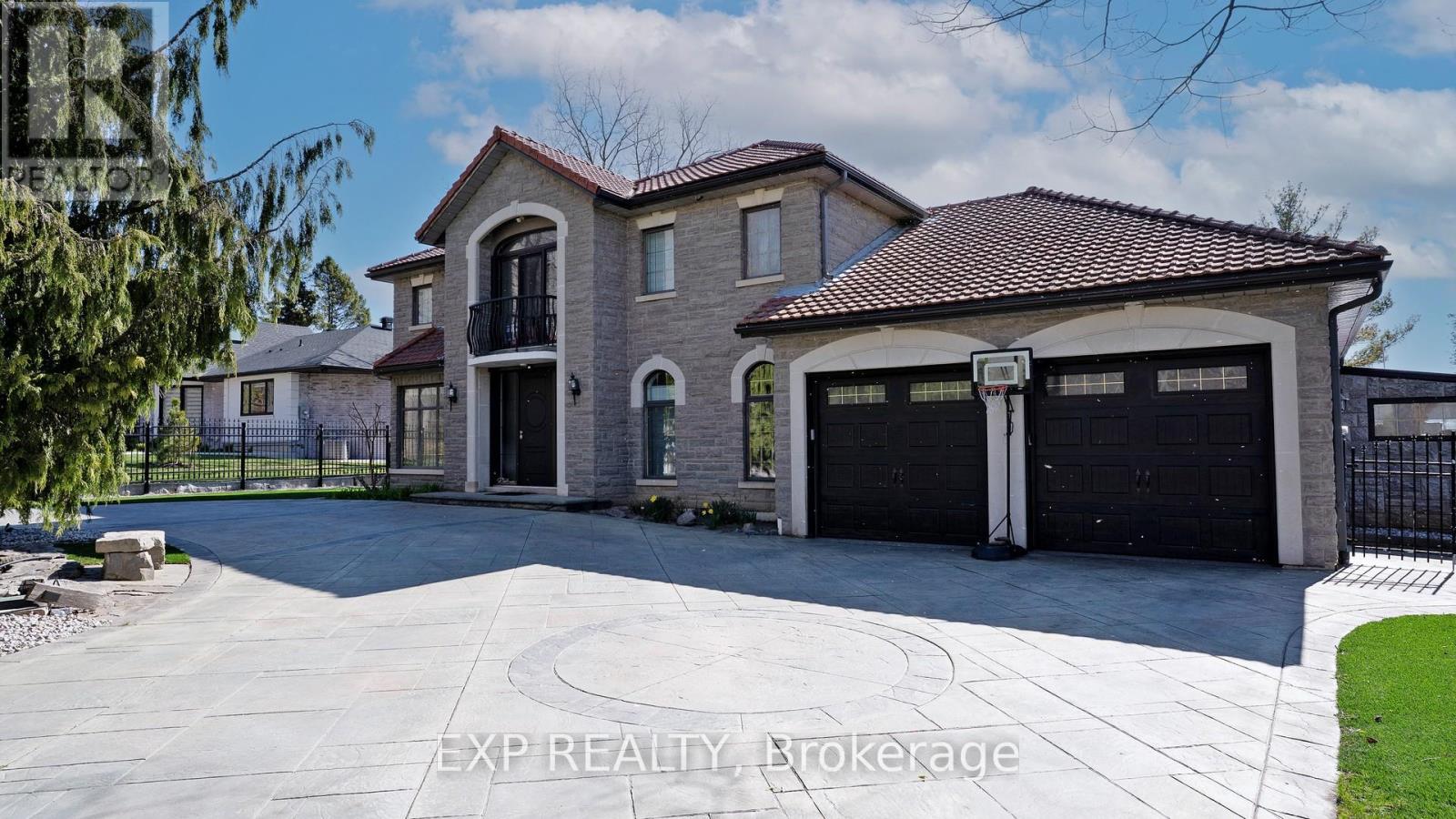 1372 LAKESHORE ROAD