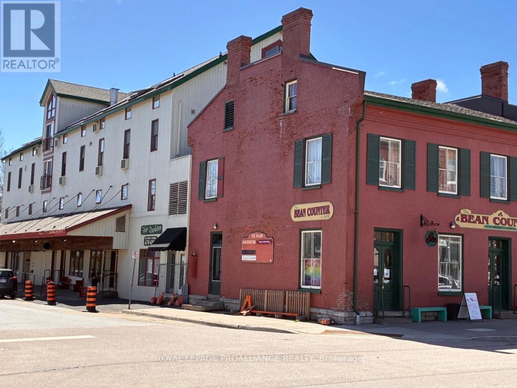 Photo 1 of 36 — 303 - 172 MAIN STREET Unit 303, Prince Edward County (Picton Ward), ON K0K2T0
