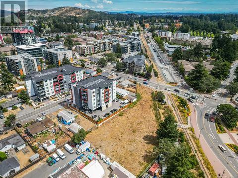 806 Station Ave Langford BC V9B2S1