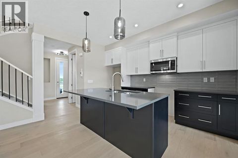 21 Sora Gate SE Calgary AB T3S0A7