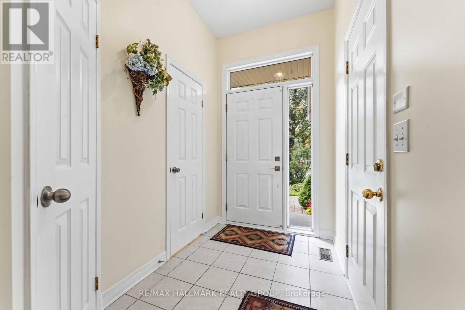 28 SONATA PLACE