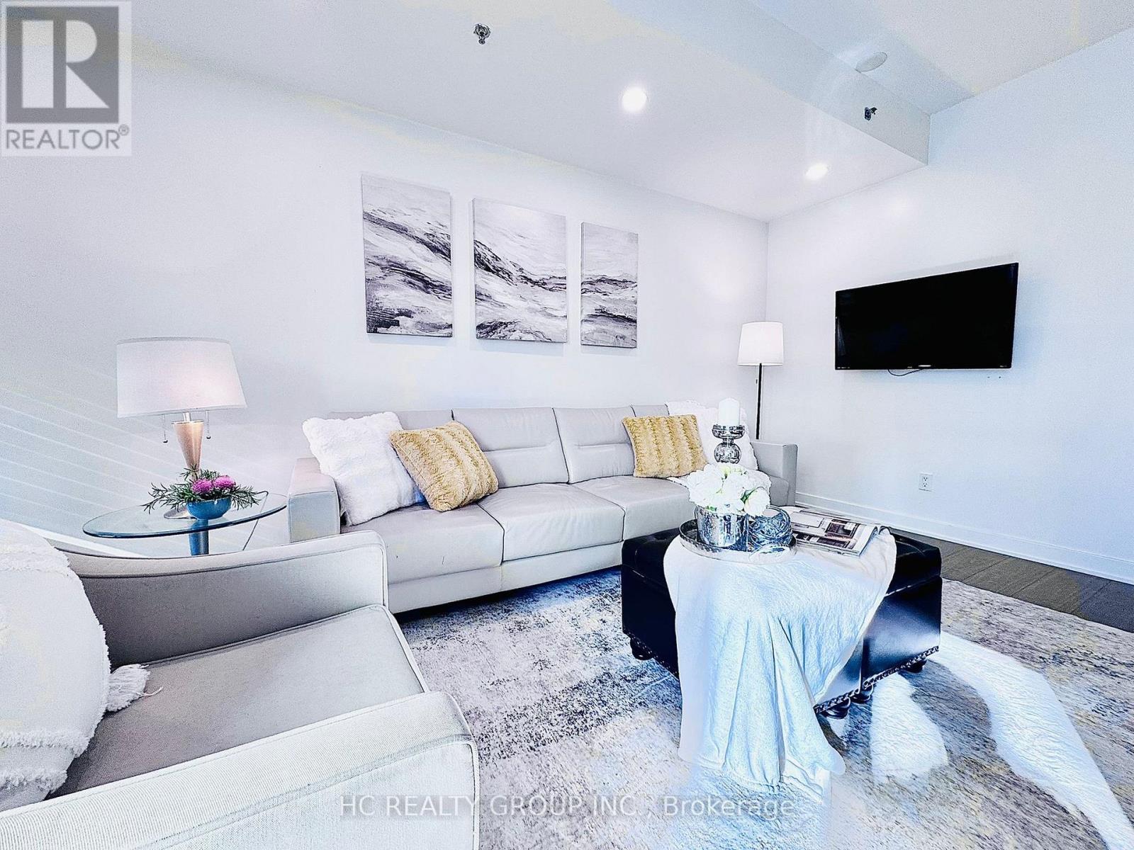 TH 9 - 175 BONIS AVENUE