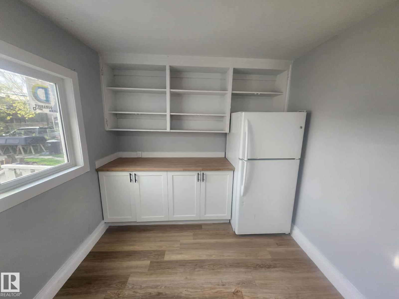 11308 94 ST NW