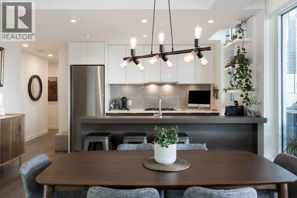 803, 108 Waterfront Court SW