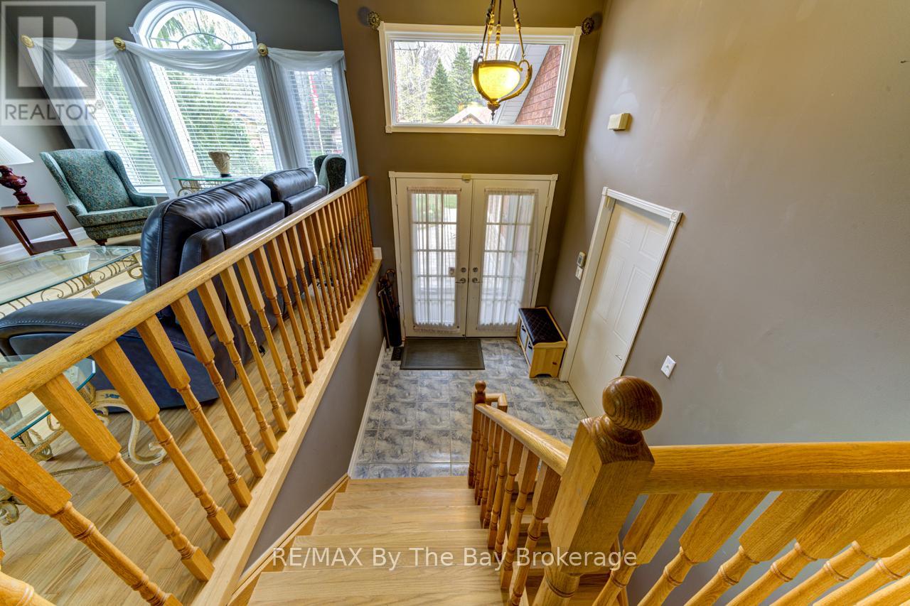 14 TIMBERLAND CRESCENT