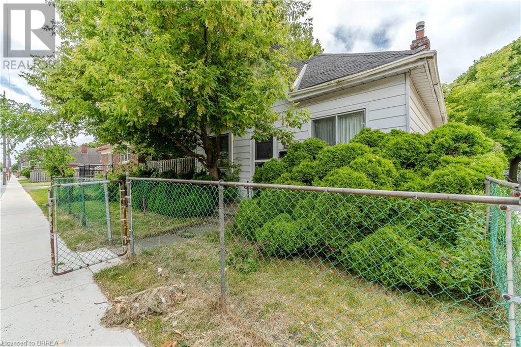 284 RAWDON Street