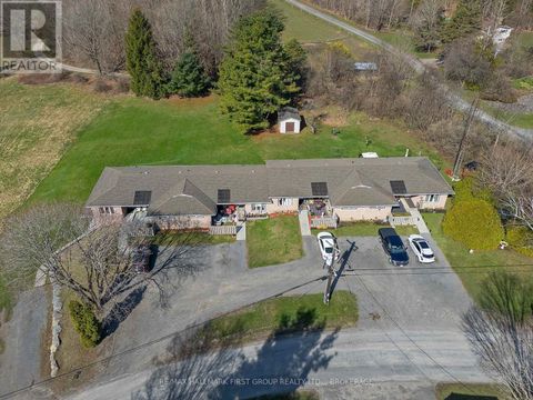 128 HASKINS POINT ROAD Leeds and the Thousand Islands ON K0H2N0