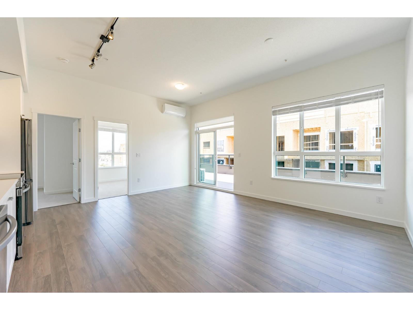 607 15735 85 AVENUE