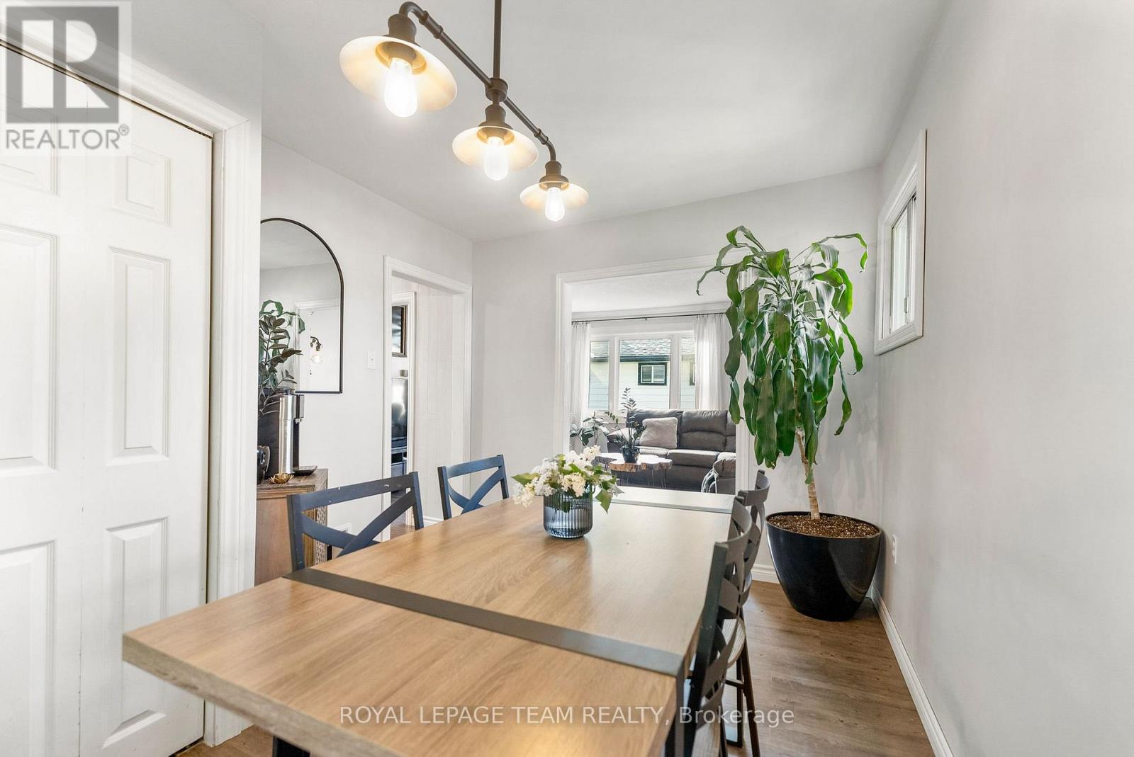 103 THIRD AVENUE