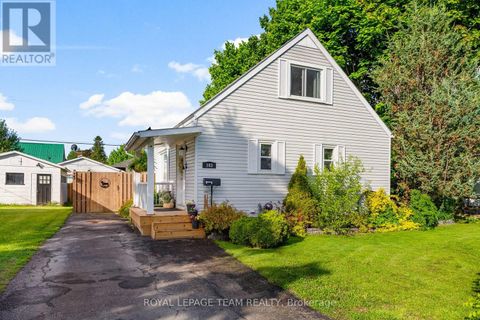 103 THIRD AVENUE Arnprior ON K7S1Y7