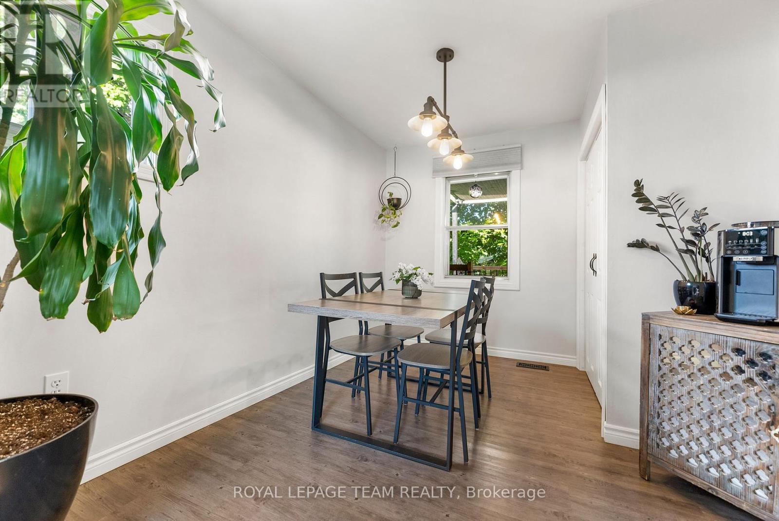 103 THIRD AVENUE