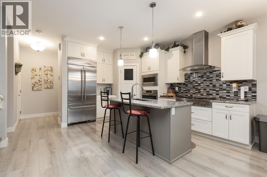 815 Miners Boulevard W