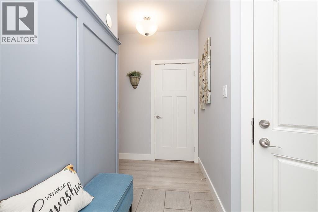 815 Miners Boulevard W