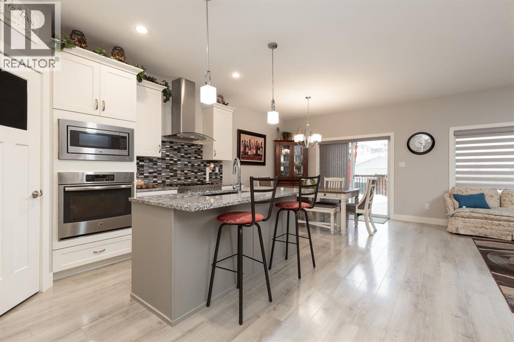 815 Miners Boulevard W