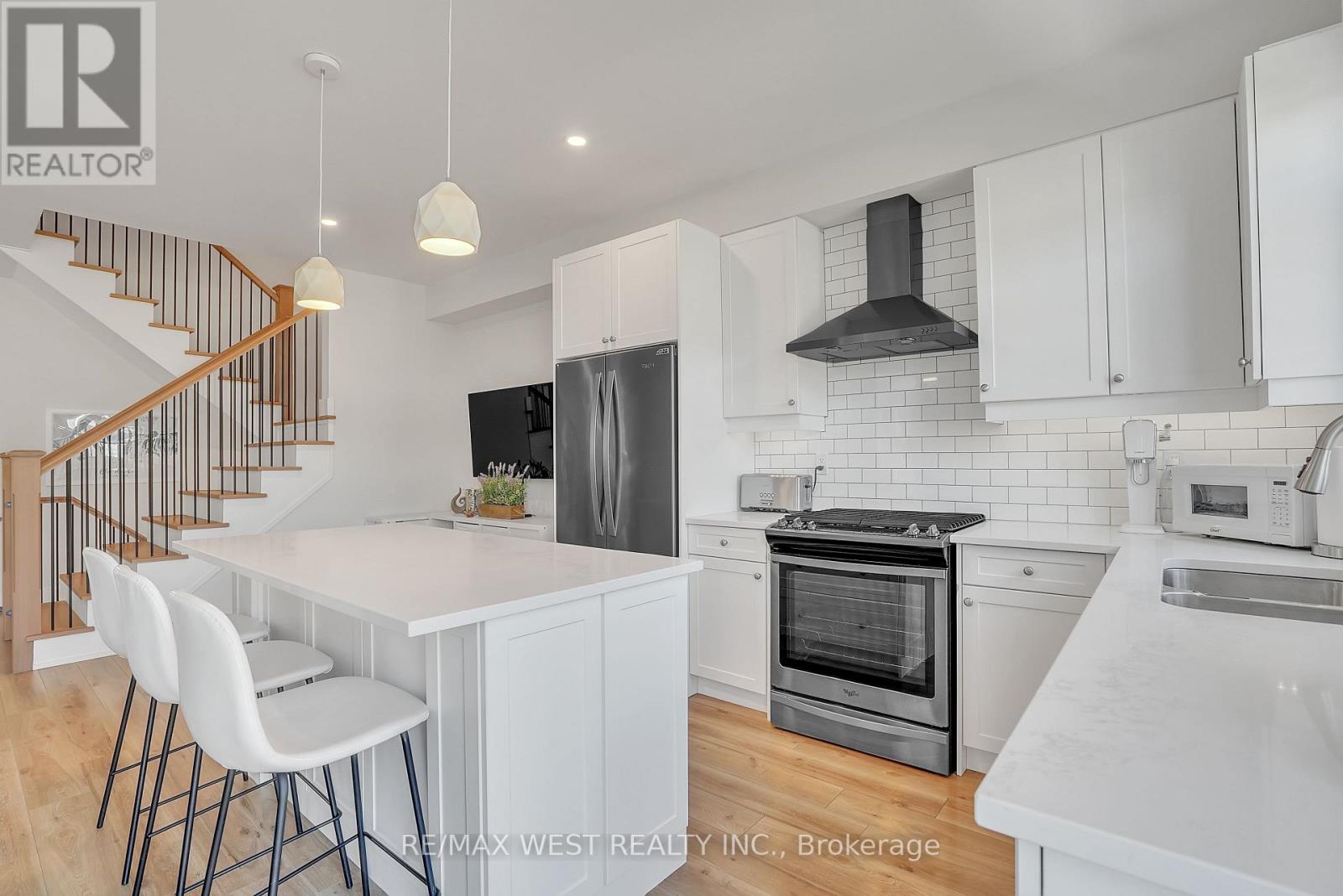 197 YELLOW BIRCH CRESCENT