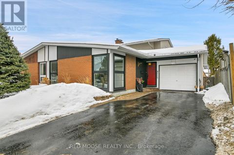 110 WOODFIELD DRIVE Ottawa ON K2G0A3
