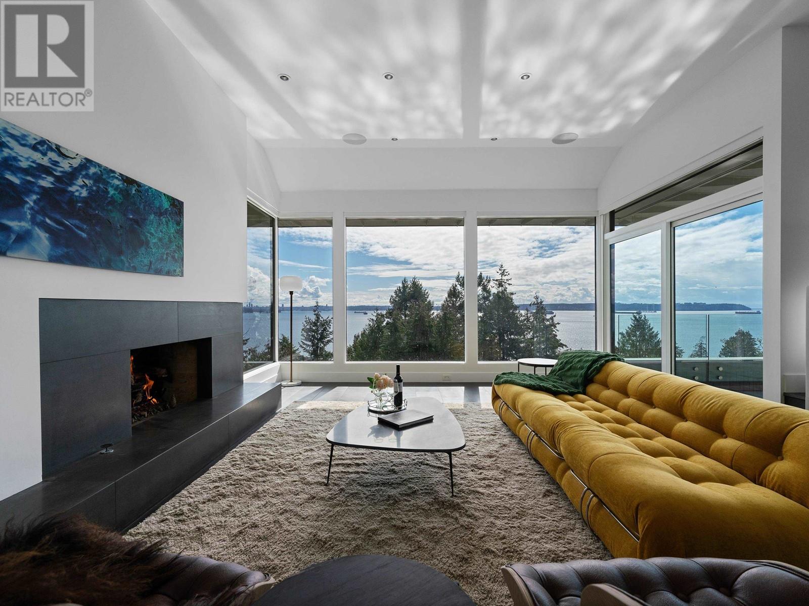 3460 ROCKVIEW PLACE