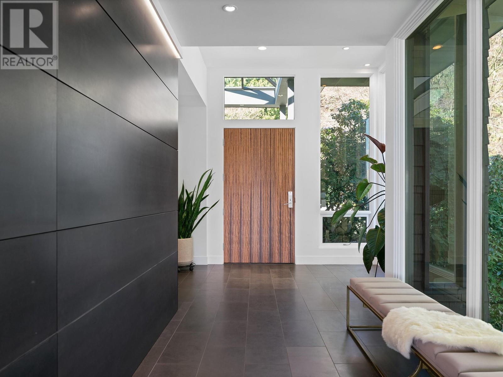 3460 ROCKVIEW PLACE